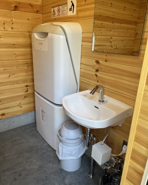 キャンプ・アンド・キャビンズ山中湖4歳子連れキャビン焚き火レビュー