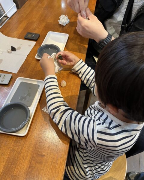 キャンプ・アンド・キャビンズ山中湖4歳子連れキャビン焚き火レビュークリスタルハンター